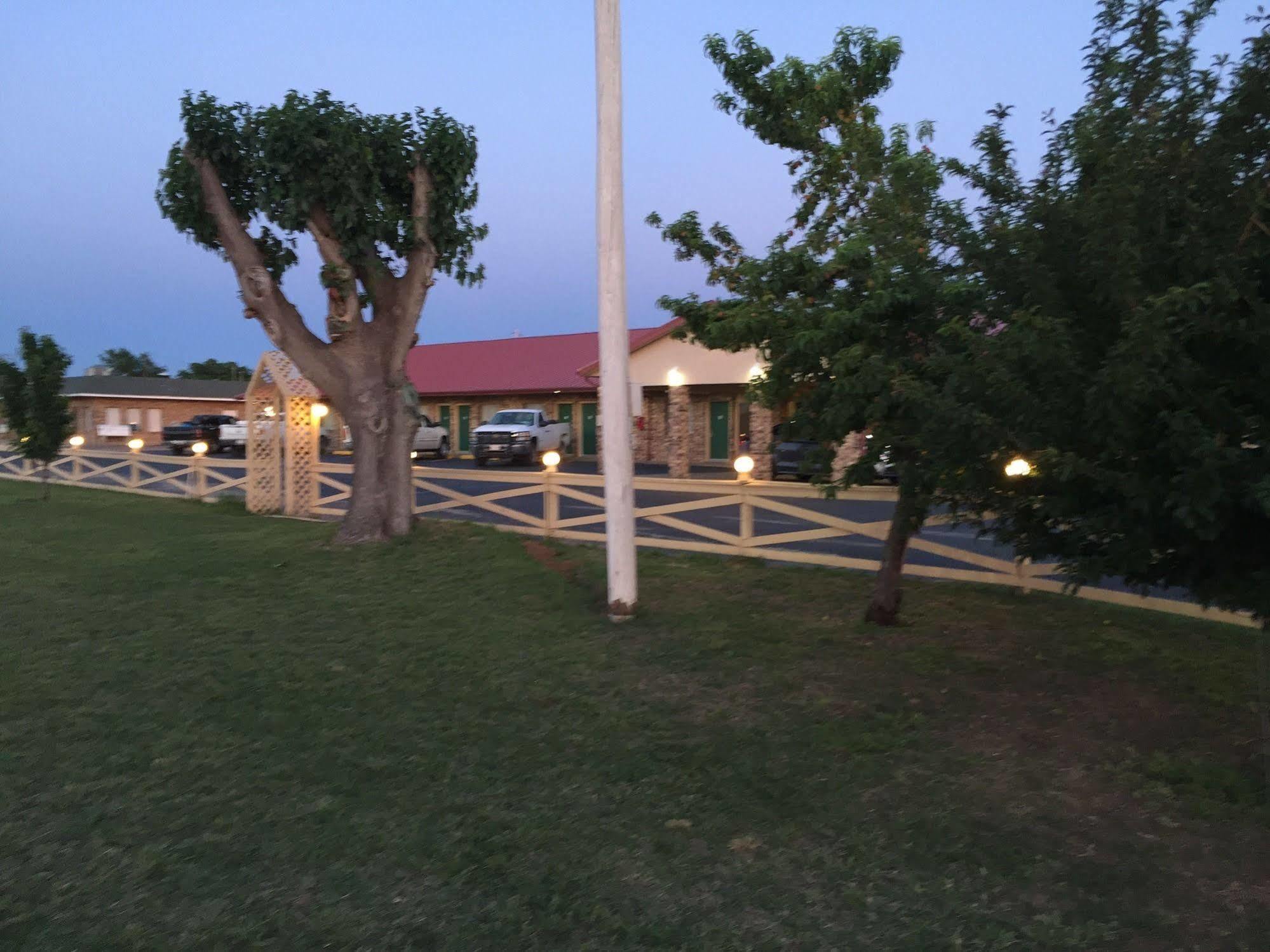 Green Bird Inn Vernon Esterno foto